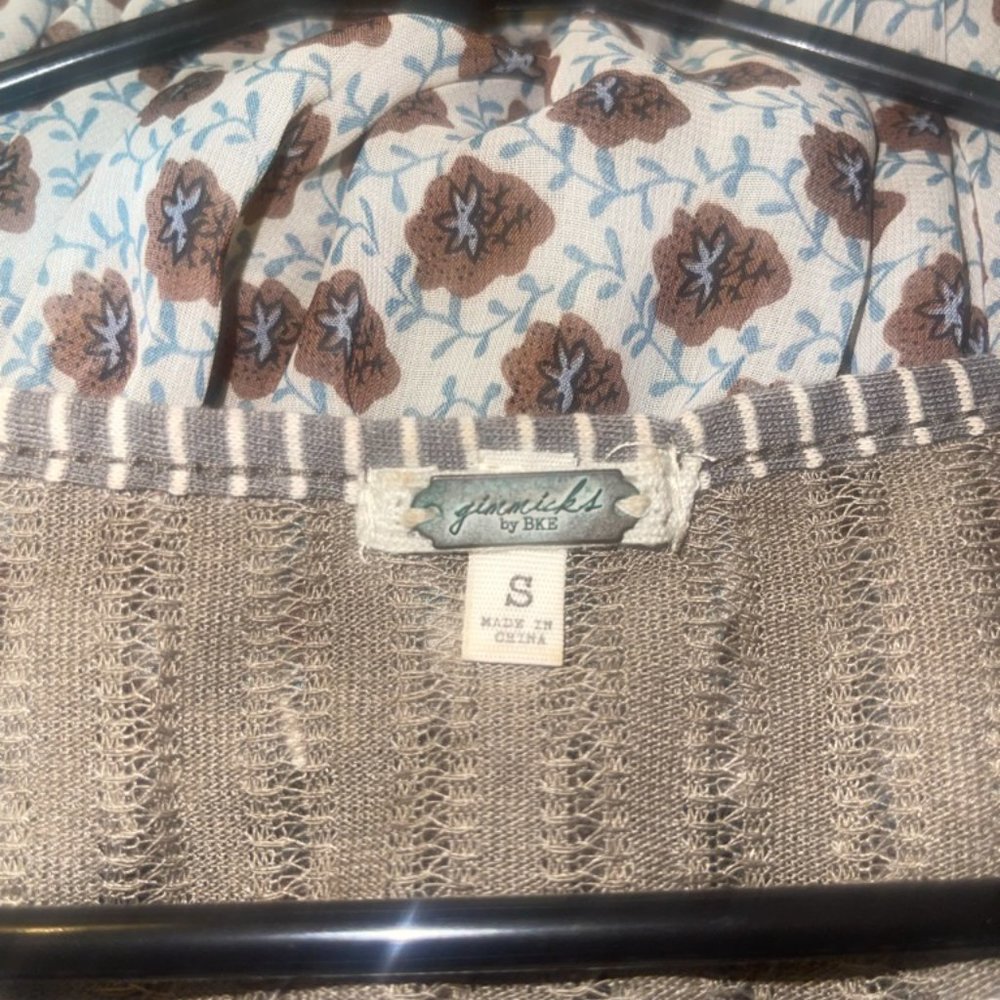 Open Back Gimmicks Tank Top - image 3